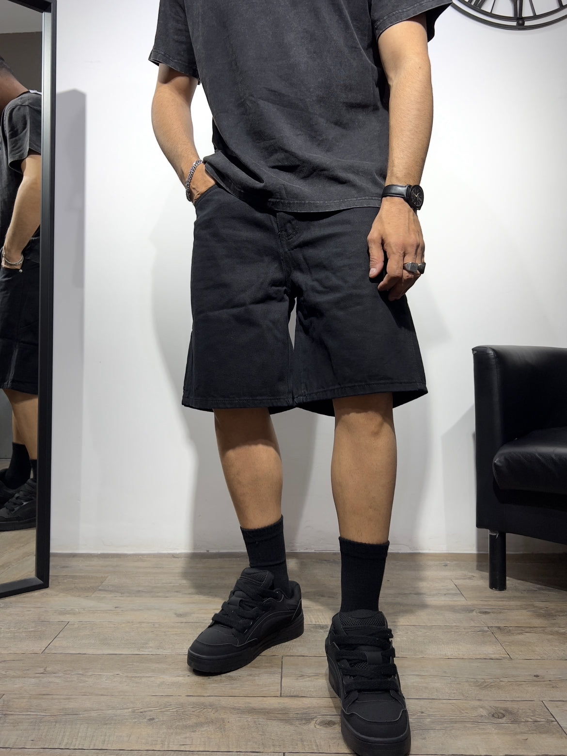 BERMUDA BASIC BLACK