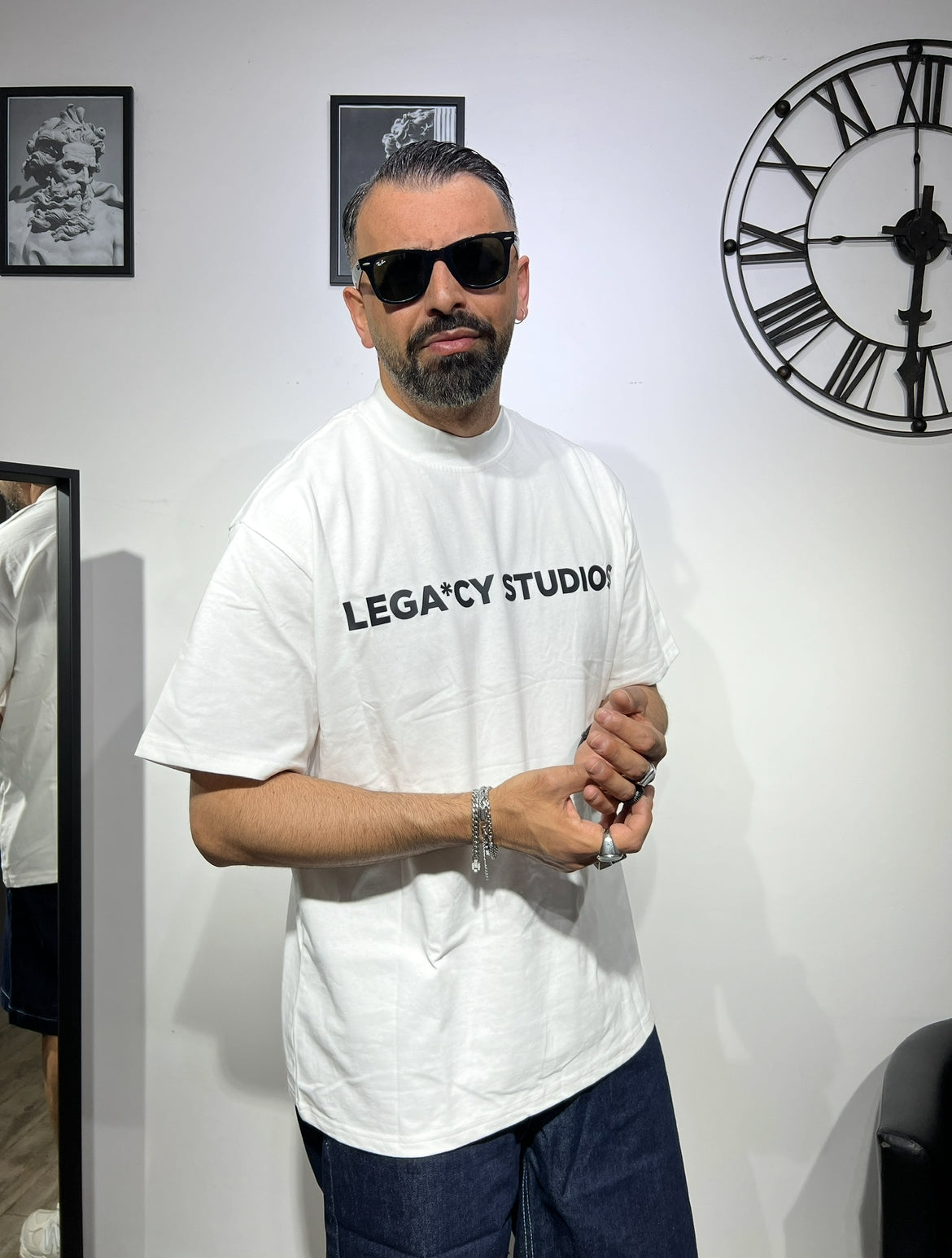 T-SHIRT LEGACY STUDIO